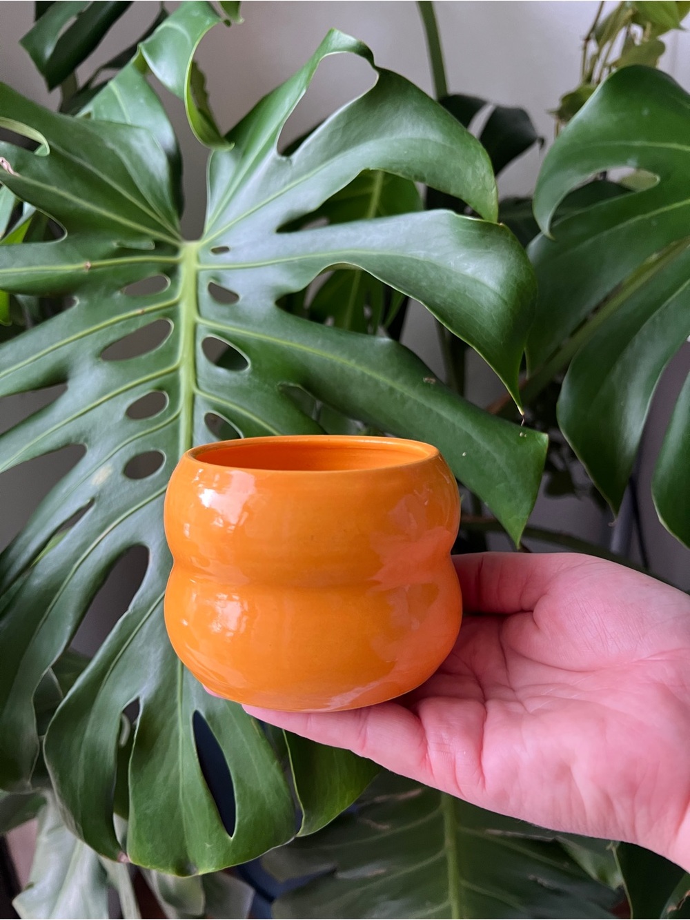 MUDWITCH Glossy Orange Ceramic Ripple Planter RARE ‼️